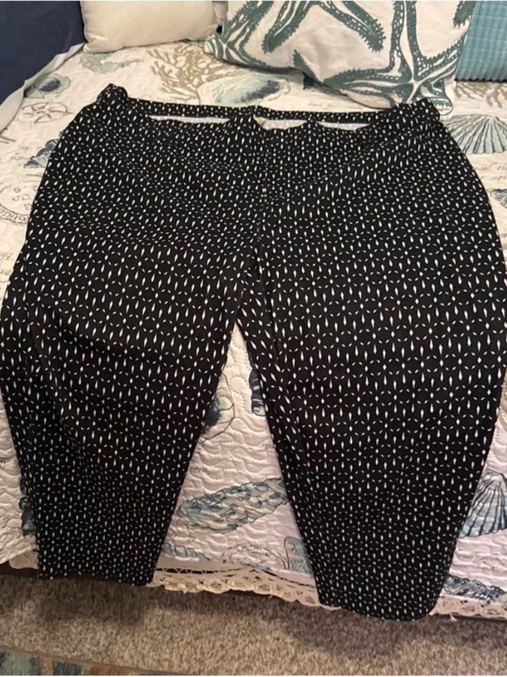 Faded Glory Black Leggings with White Dot Pattern